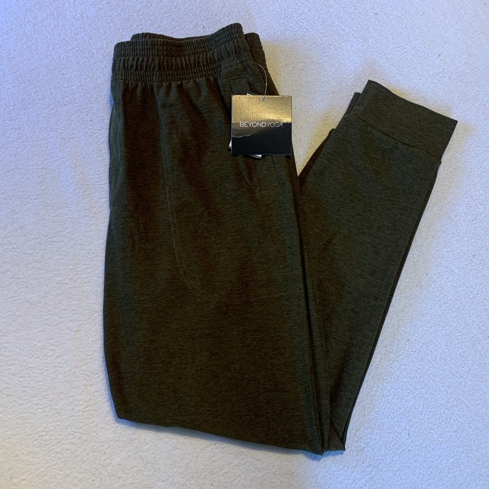 Beyond yoga spacedye free fit easy jogger